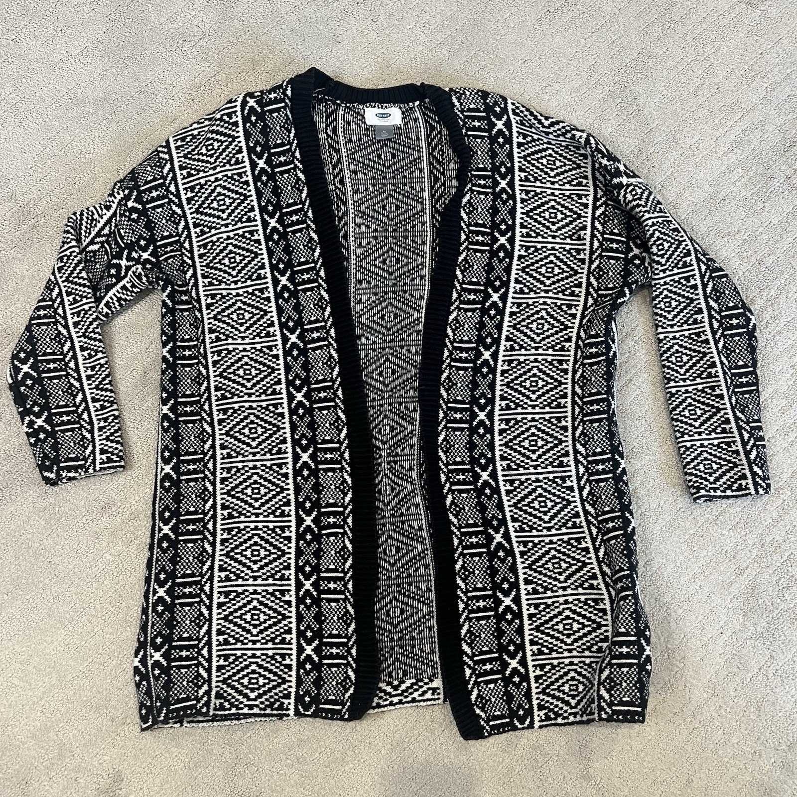 Old Navy Black White Aztec Cotton Sweater Coat Knit Cardigan Medium Petite Boho